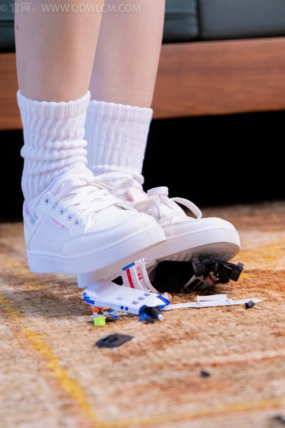 图片[1]-勿恋传媒 NO.2085 菜菜-不眠的星光[159P/1V/7.27GB]-美图