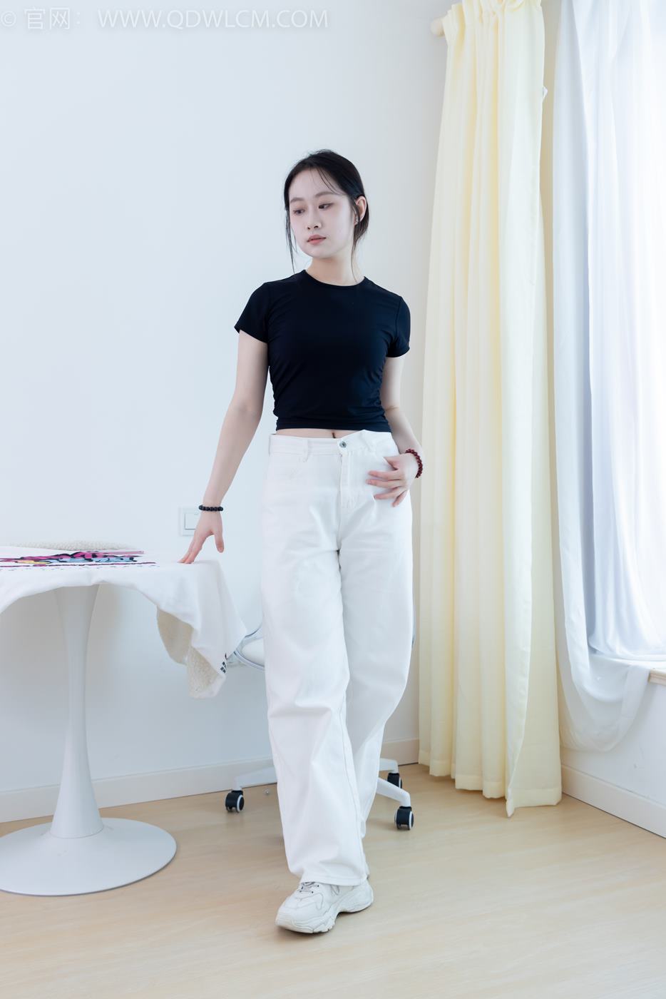 图片[2]-勿恋传媒 NO.2086 小新-宁静的海[160P/1V/3.52GB]-美图