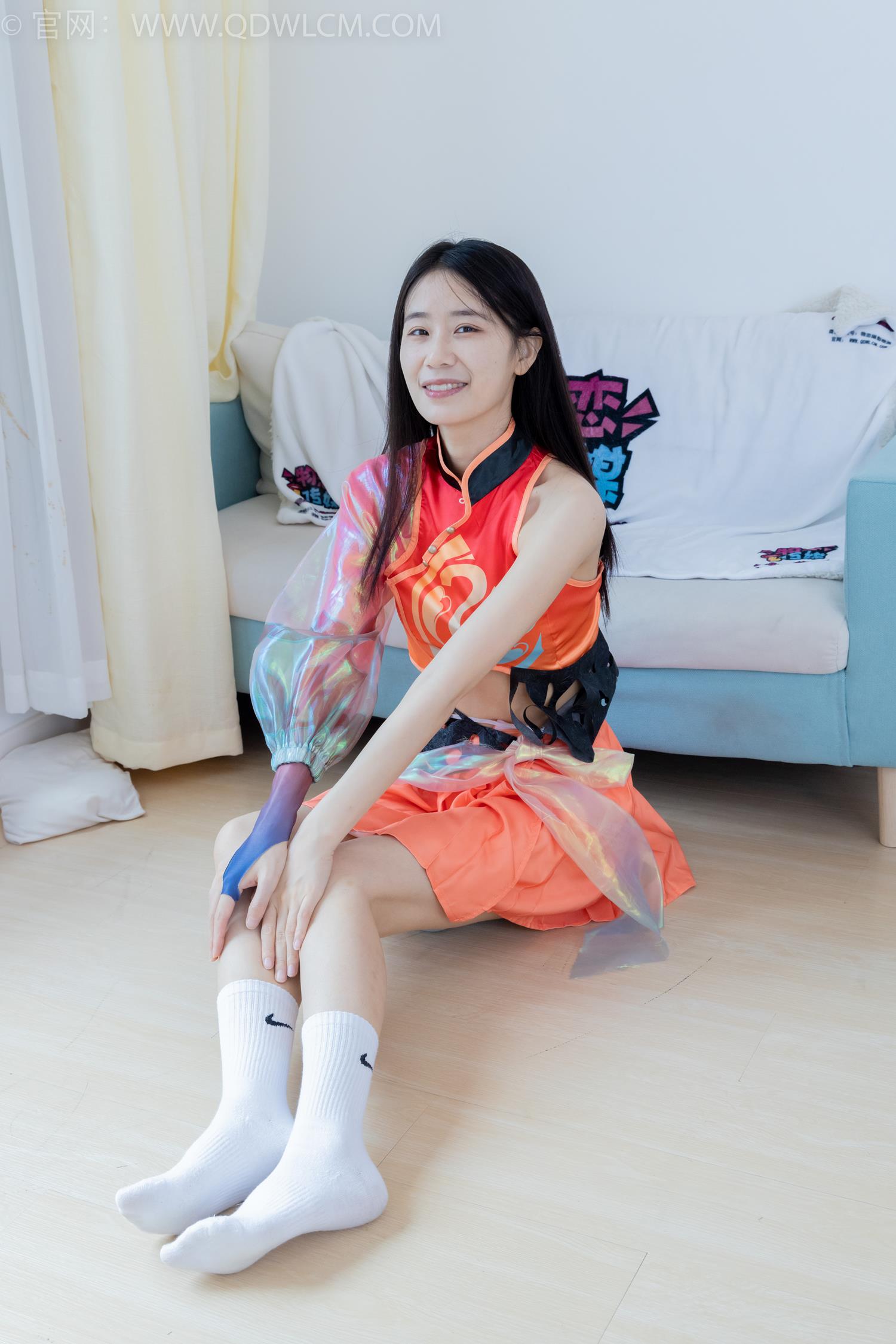 图片[4]-勿恋传媒 NO.2050 菜菜-枫叶黄[150P/1V/4.50GB]-美图