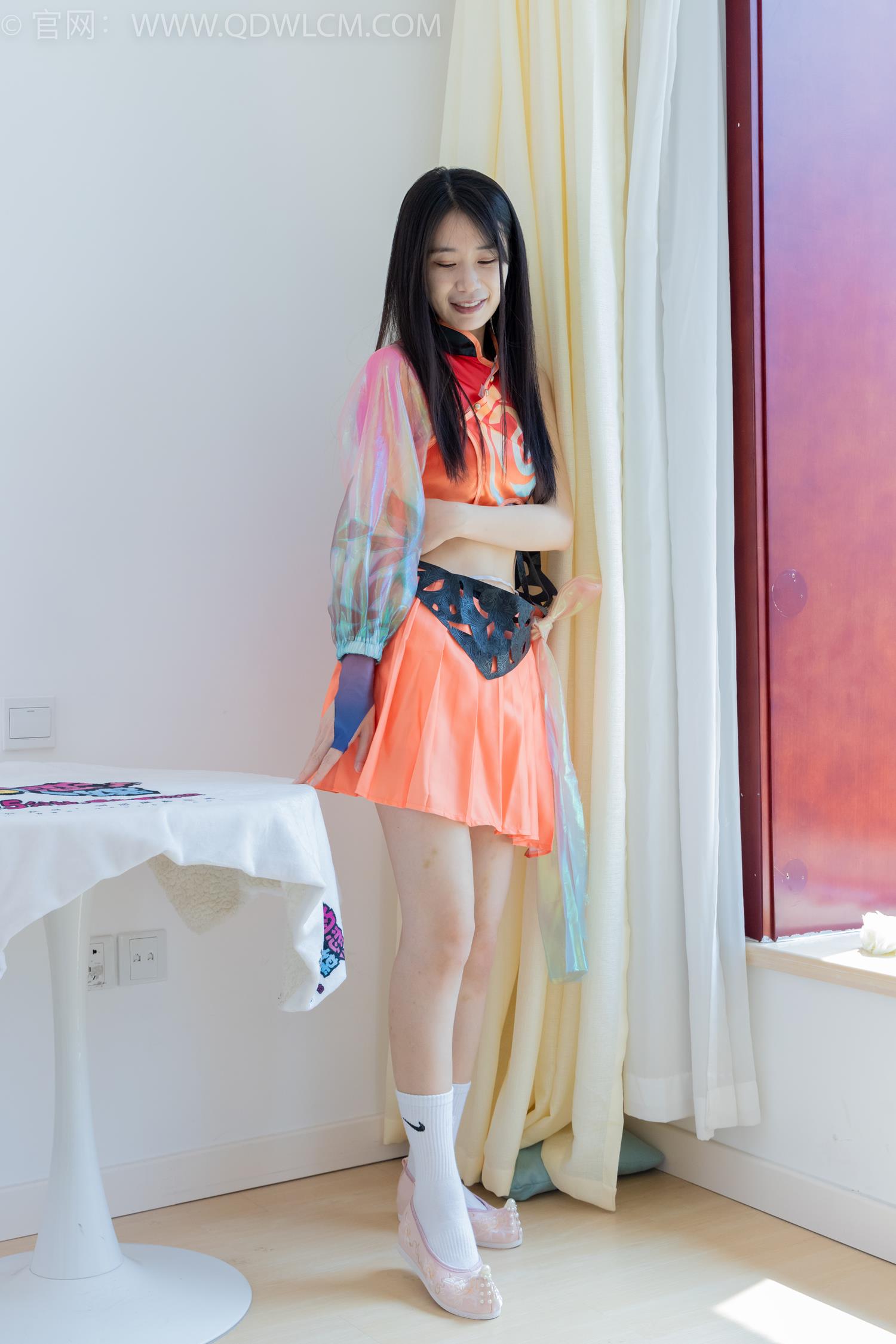 图片[6]-勿恋传媒 NO.2050 菜菜-枫叶黄[150P/1V/4.50GB]-美图