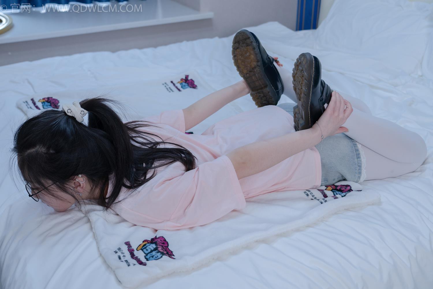 图片[3]-勿恋传媒 NO.2035 川川-温柔降临[160P/1V/7.28GB]-美图