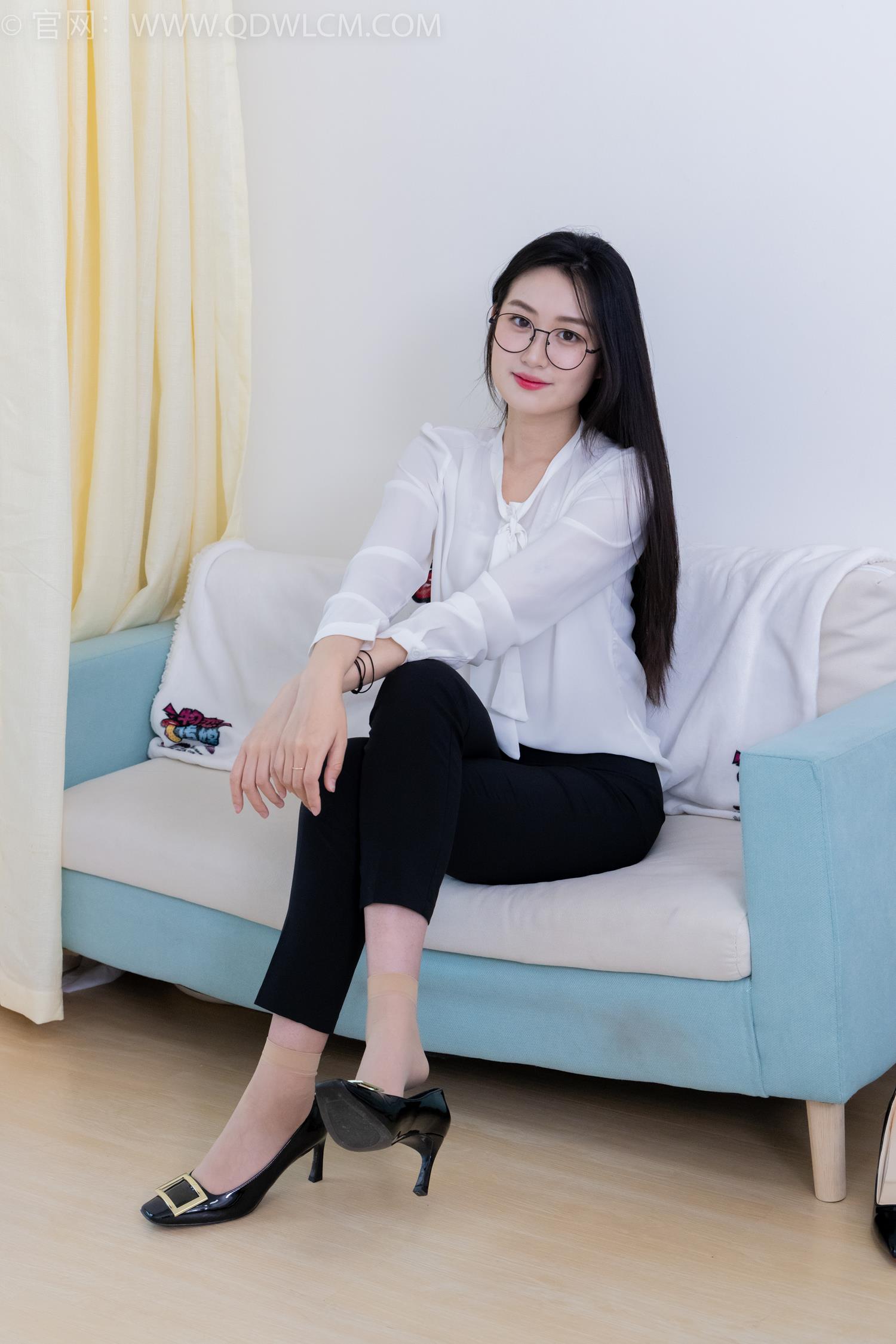 图片[5]-勿恋传媒 NO.2022 小敏-心被雾深陷[200P/1V/5.94GB]-美图