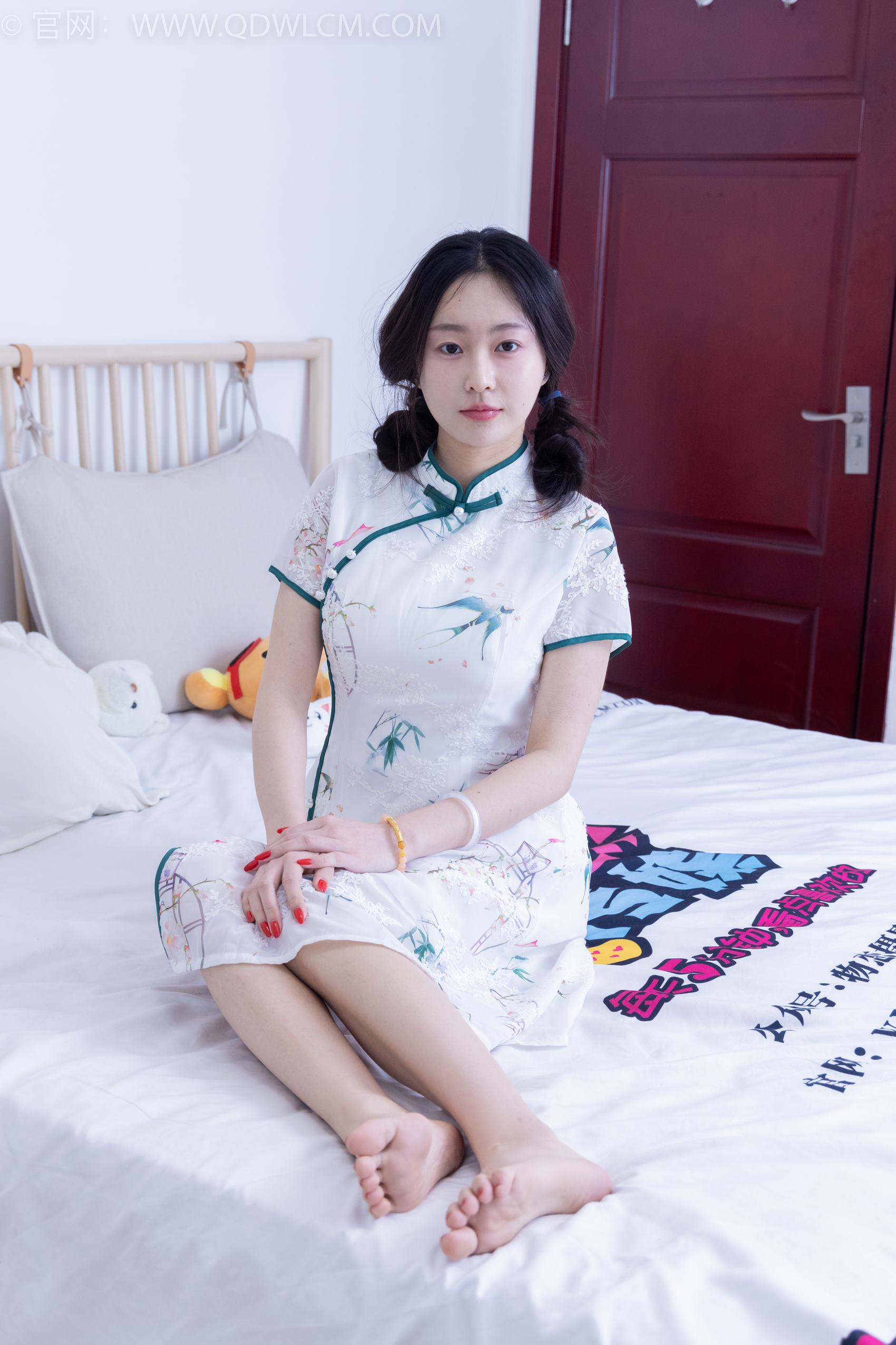 图片[1]-勿恋传媒 NO.1990 美兔-吹梦到西洲[160P/1V/4.11GB]-美图