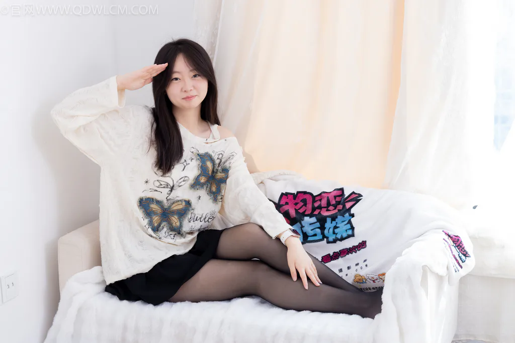 图片[4]-勿恋传媒 NO.2608 萌萌-马丁靴、薄黑丝[143P/1V/4.18GB]-美图