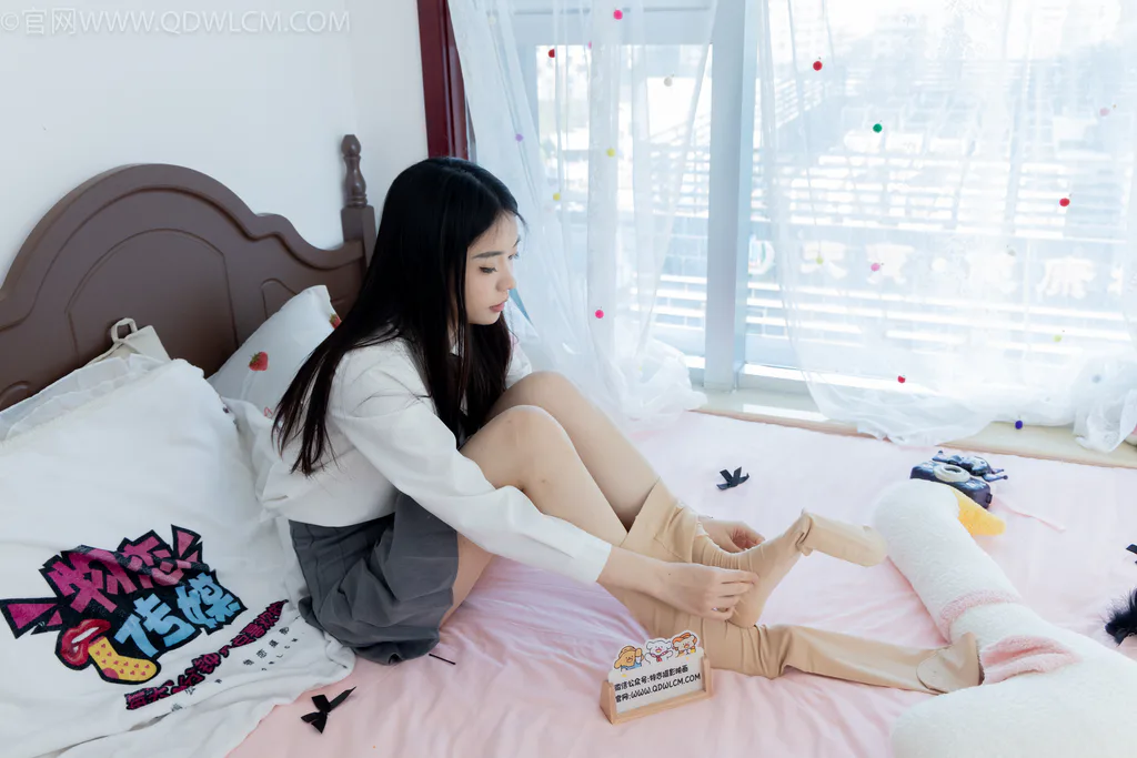 图片[2]-勿恋传媒 NO.2614 青提-板鞋、厚肉丝[163P/1V/6.26GB]-美图