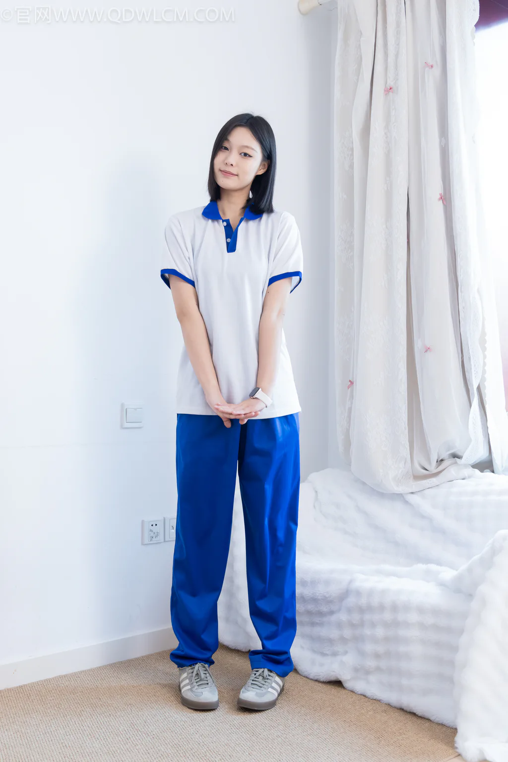 图片[3]-勿恋传媒 NO.2625 紫苏-板鞋、白棉袜、裸足[152P/1V/3.94GB]-美图