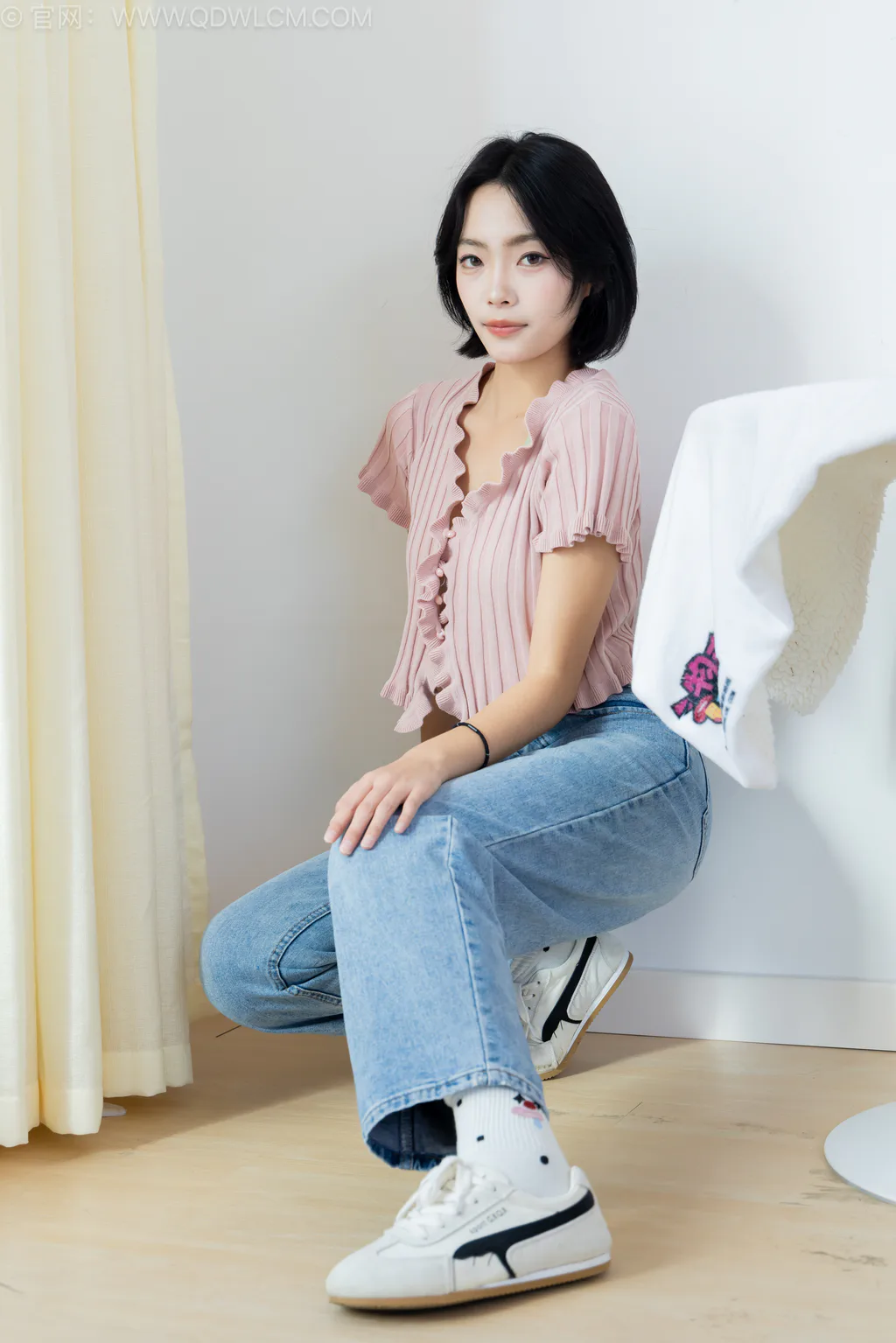 图片[3]-勿恋传媒 NO.2585 小爱-运动鞋、白棉袜、薄黑丝、厚肉丝[149P/1V/3.64GB]-美图