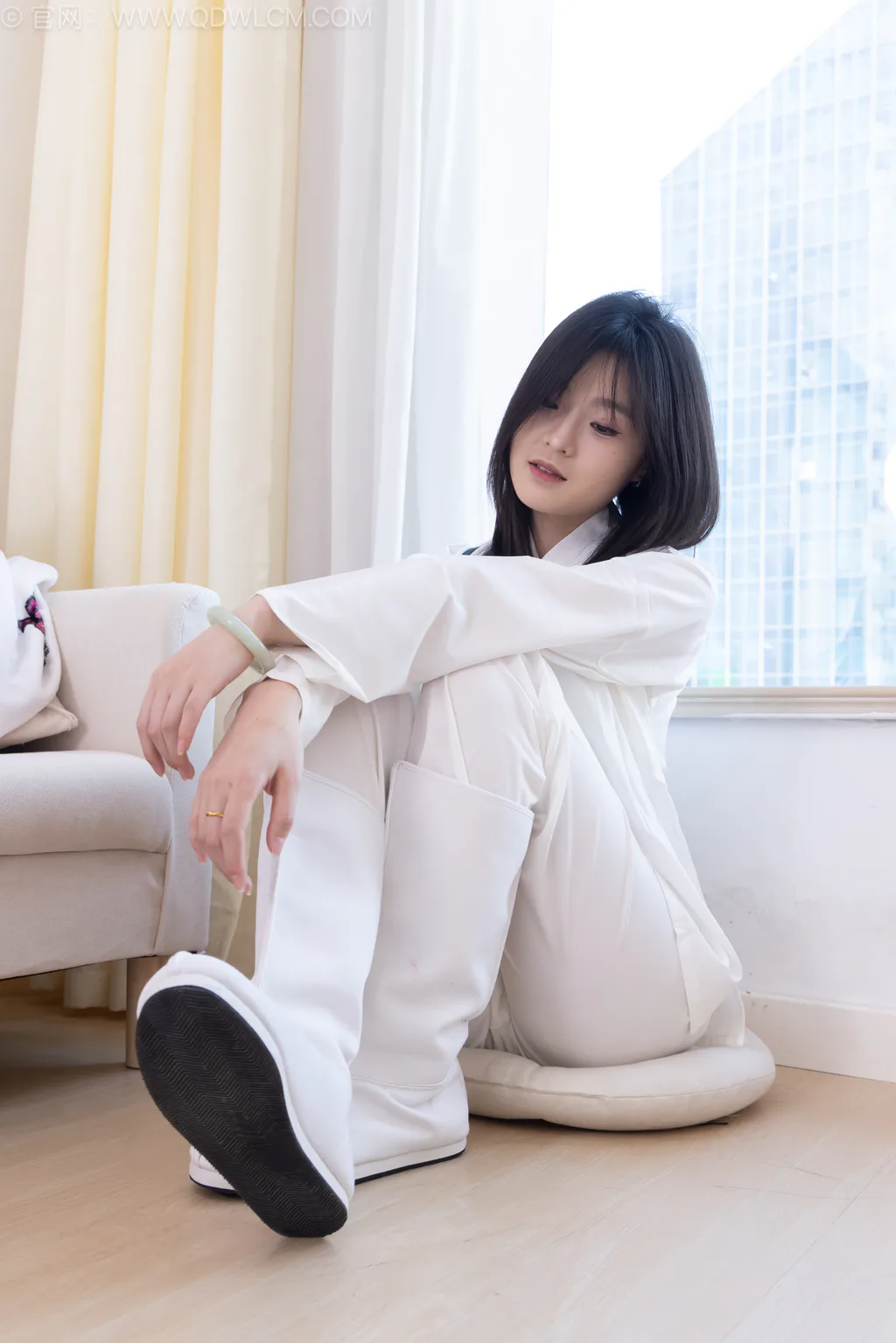 图片[4]-勿恋传媒 NO.2551 青柠-古风长靴、薄肉丝[240P/1V/5.34GB]-美图