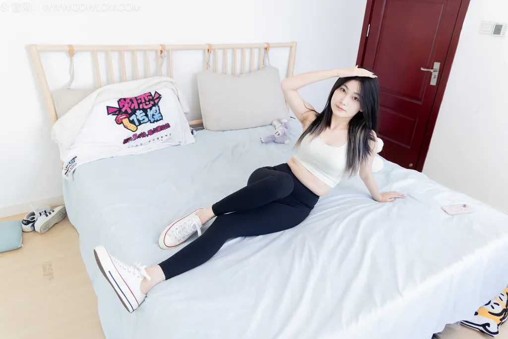 图片[4]-勿恋传媒 NO.2561 贝壳-板鞋、帆布鞋、短肉丝、瑜伽裤[165P/1V/4.84GB]-美图