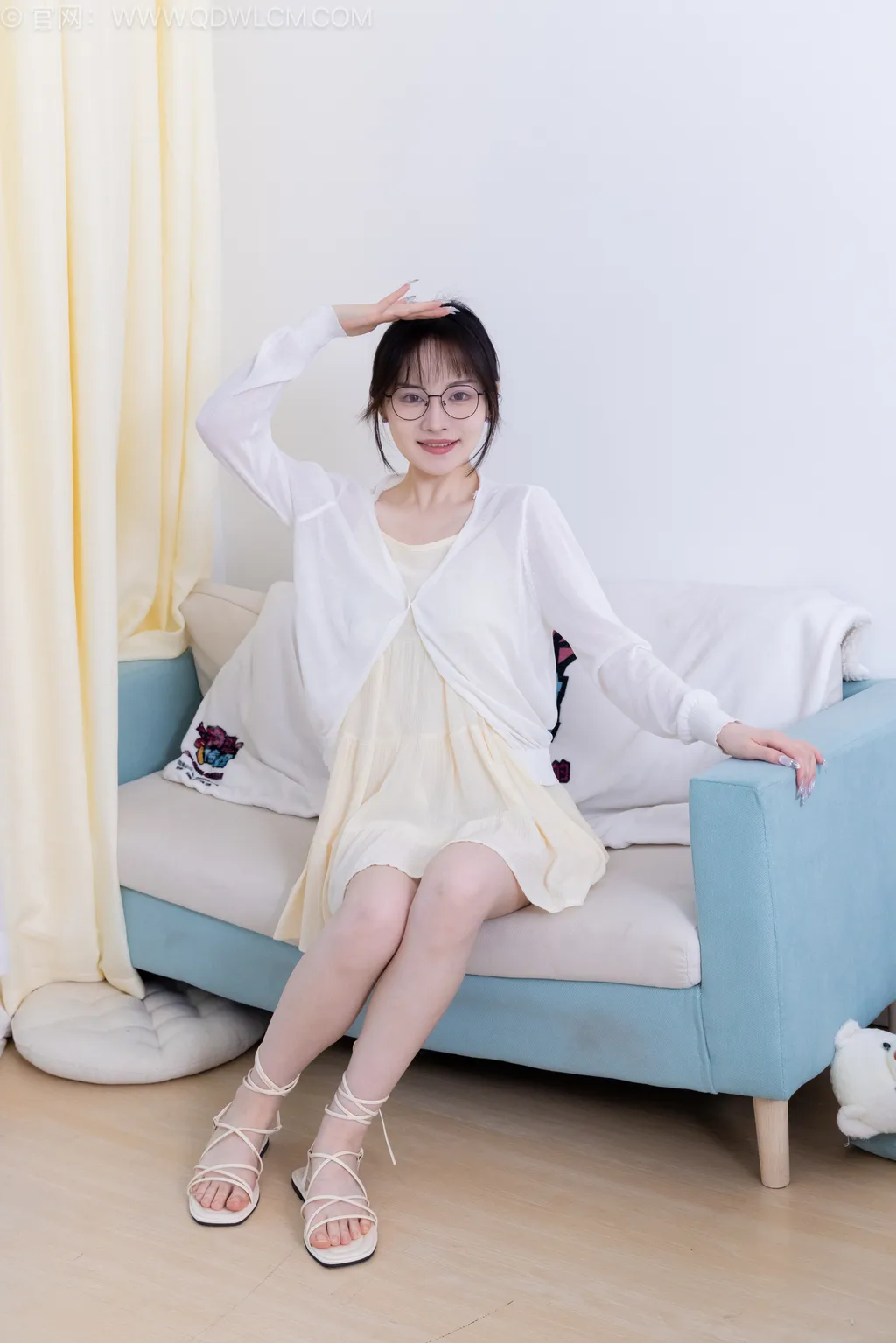 图片[2]-勿恋传媒 NO.2529 小酒-平底凉鞋、薄肉丝、瑜伽[156P/1V/4.65GB]-美图