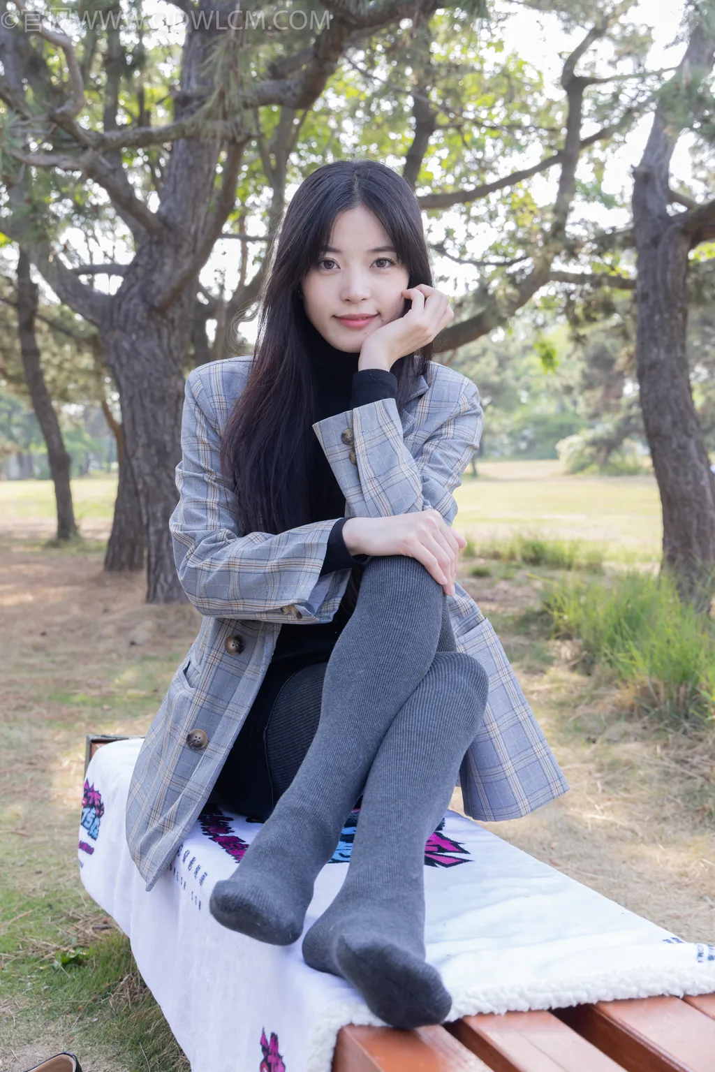 图片[4]-勿恋传媒 NO.2517 茯苓-高跟鞋、超厚灰连裤袜[210P/1V/6.36GB]-美图