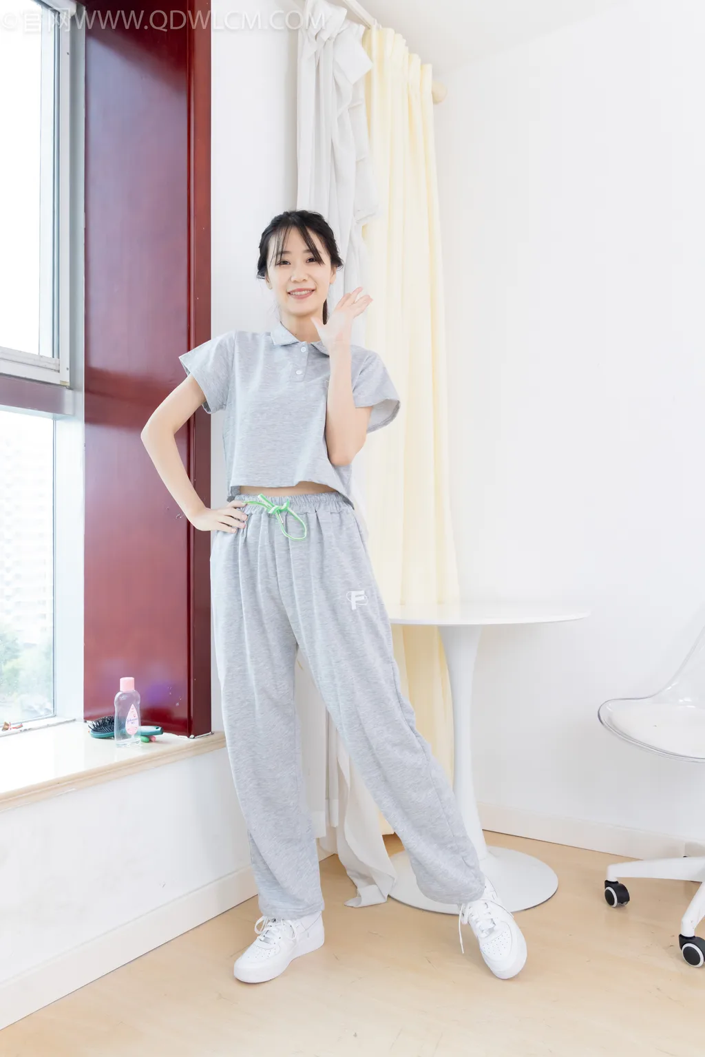 图片[3]-勿恋传媒 NO.2518 菜菜-板鞋、厚白丝、裤里丝[161P/1V/4.36GB]-美图