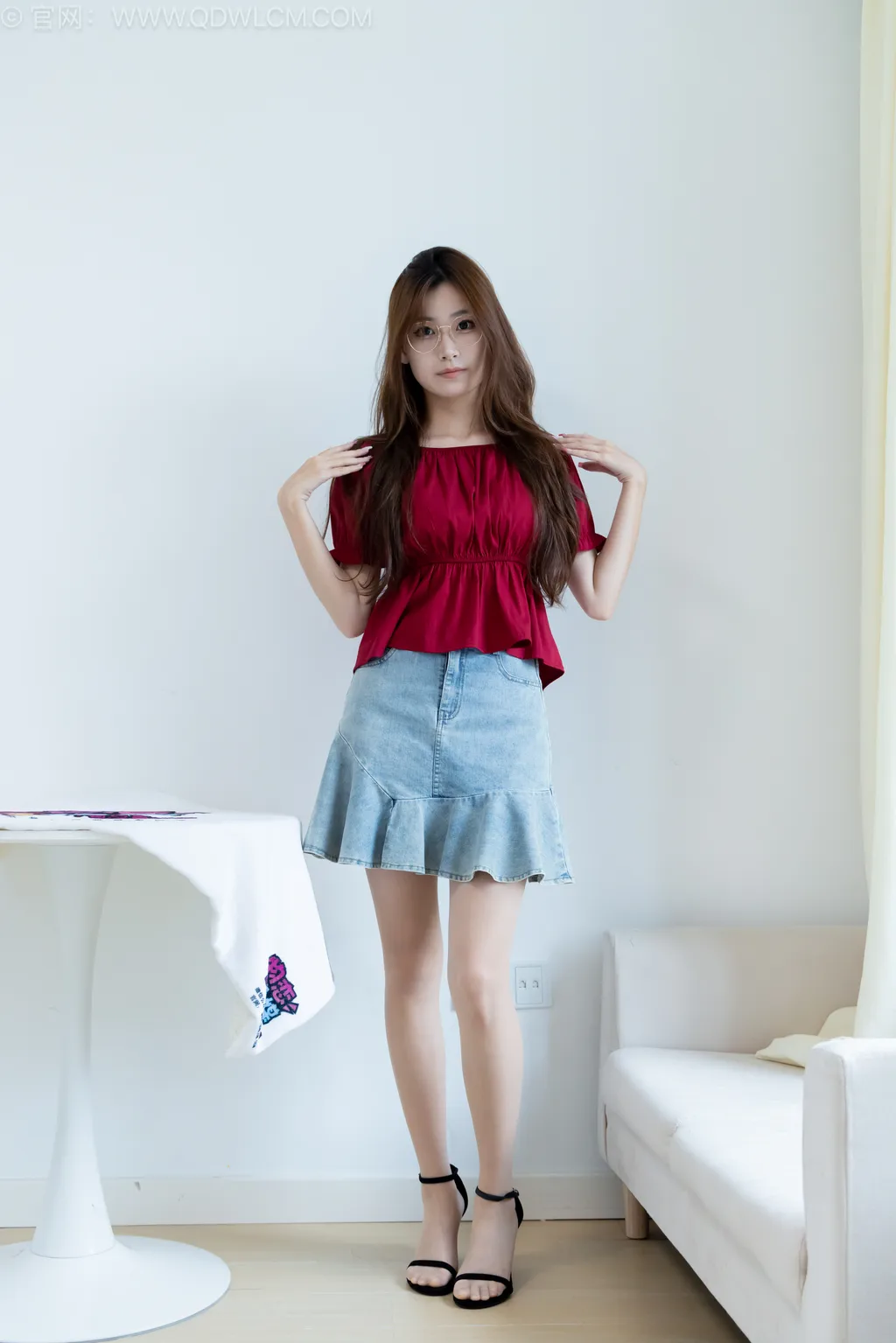 图片[2]-勿恋传媒 NO.2522 贝壳-三双高跟鞋、薄肉丝、裸足[159P/1V/6.40GB]-美图