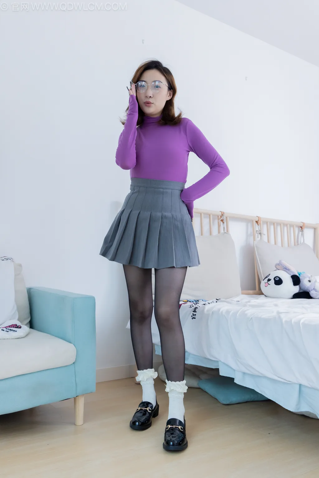 图片[2]-勿恋传媒 NO.2502 恬恬-皮鞋、白棉袜、薄黑丝、丝袜棉袜[158P/1V/4.39GB]-美图