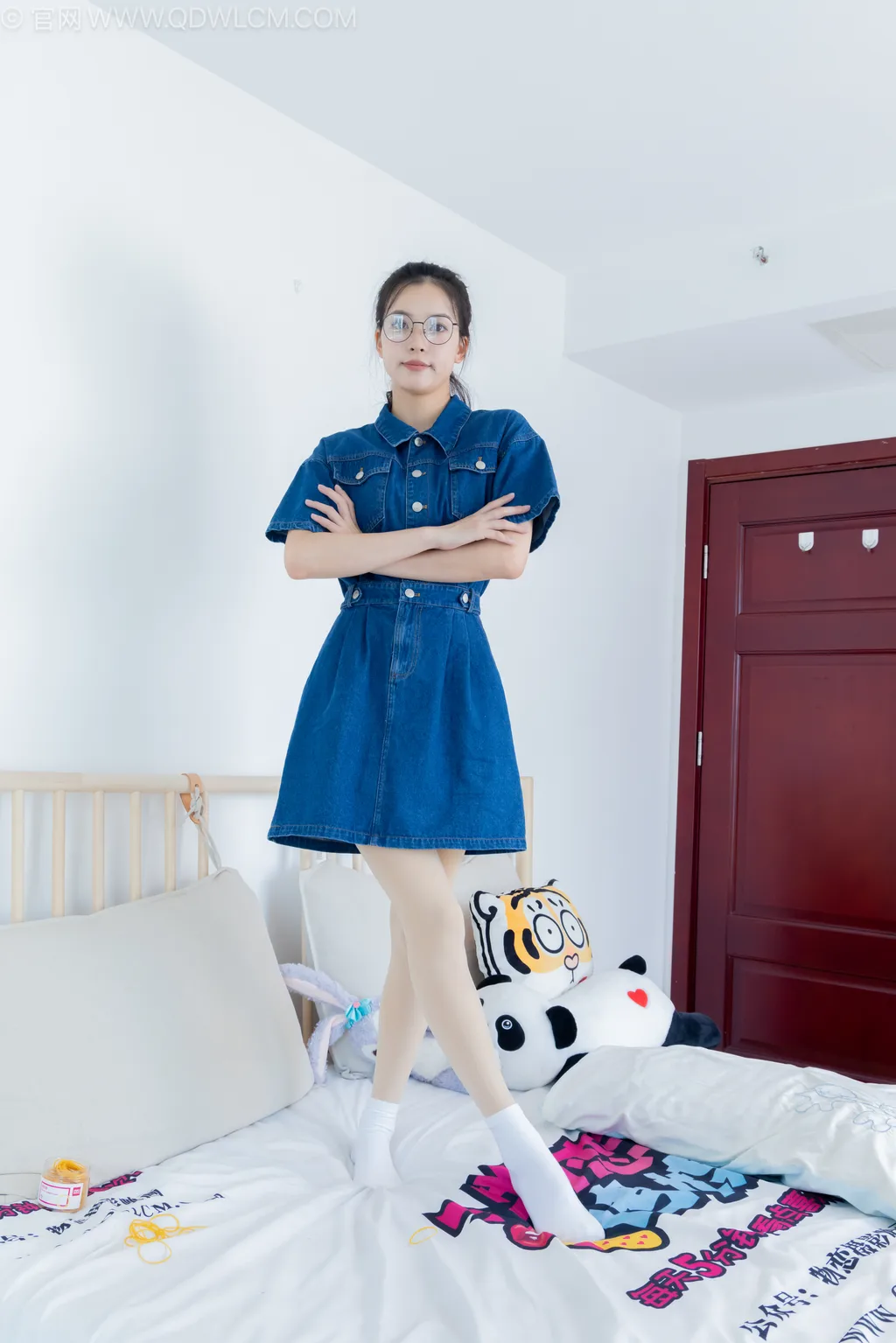 图片[4]-勿恋传媒 NO.2503 茯苓-皮鞋、白棉袜、厚肉丝[150P/1V/3.93GB]-美图