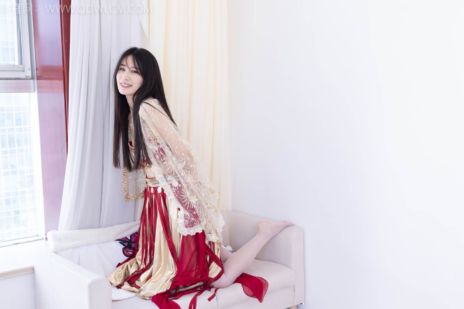 图片[1]-勿恋传媒 NO.2472 菜菜-高跟鞋、薄白丝、裸足[265P/1V/5.23GB]-美图