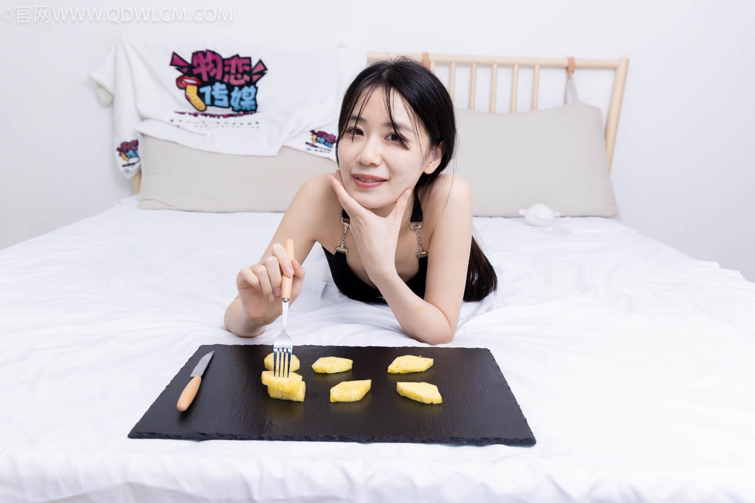 图片[2]-勿恋传媒 NO.2450 小夏-板鞋、厚白丝[165P/1V/3.84GB]-美图