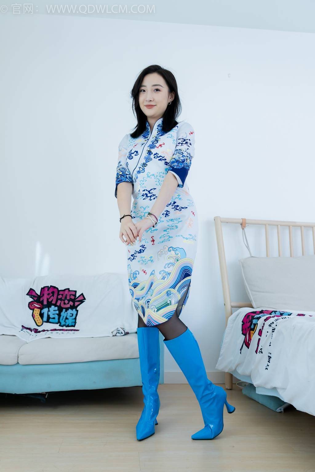 图片[1]-勿恋传媒 NO.2428 恬恬-长靴、薄黑丝[230P/1V/6.98GB]-美图