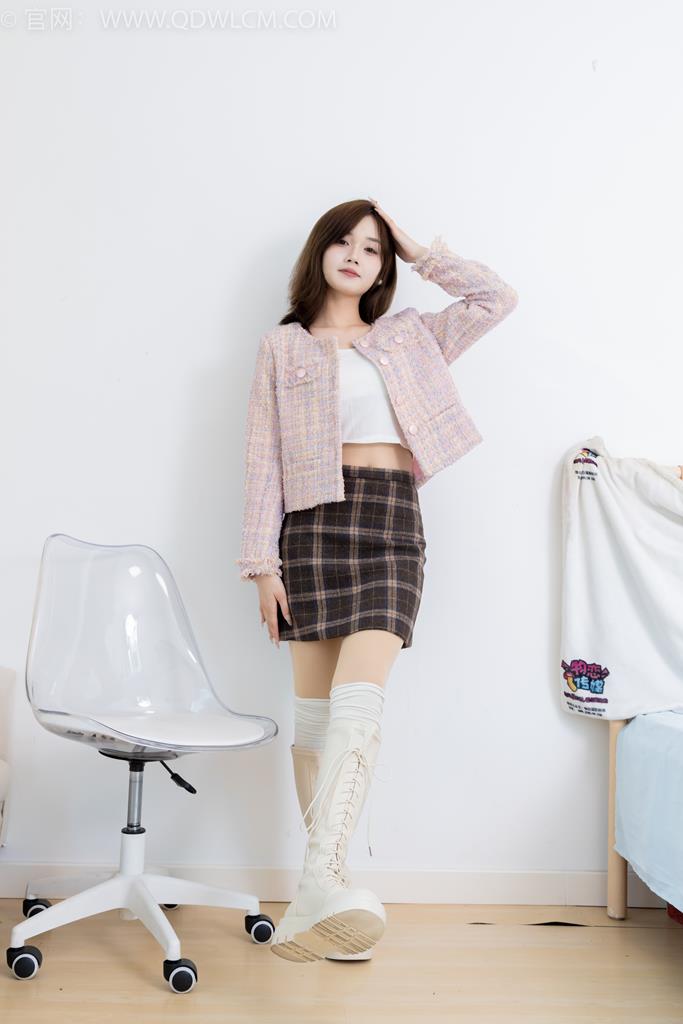 图片[2]-勿恋传媒 NO.2425 橙子-长靴、白色过膝棉袜、厚肉丝[160P/1V/4.05GB]-美图