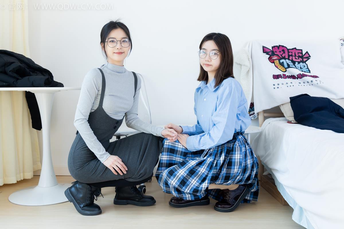 图片[3]-勿恋传媒 NO.2391 茯苓欢欢-短靴、皮鞋、厚黑丝、厚肉丝[200P/1V/5.58GB]-美图