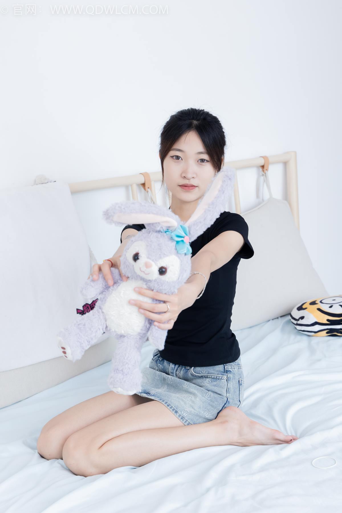 图片[3]-勿恋传媒 NO.2399 小夏-板鞋、白棉袜、裸足[150P/1V/3.16GB]-美图