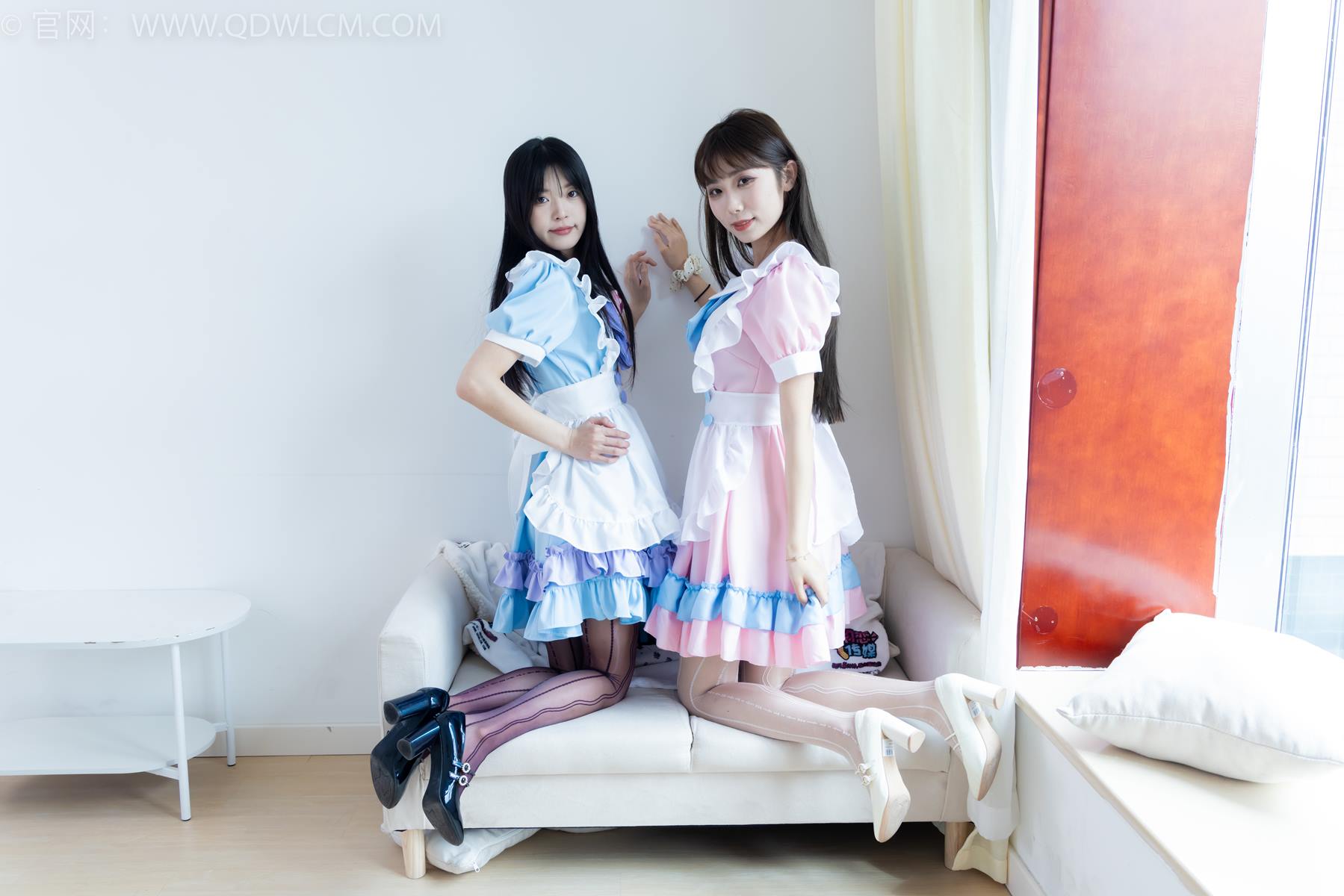 图片[3]-勿恋传媒 NO.2400 茯苓&泡泡-高跟鞋、丝袜、互相挠脚心剧情[169P/1V/4.91GB]-美图