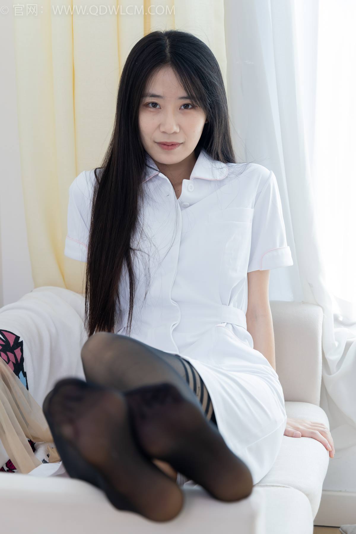 图片[3]-勿恋传媒 NO.2401 菜菜-三双高跟鞋、大腿袜、互士服[165P/1V/3.78GB]-美图