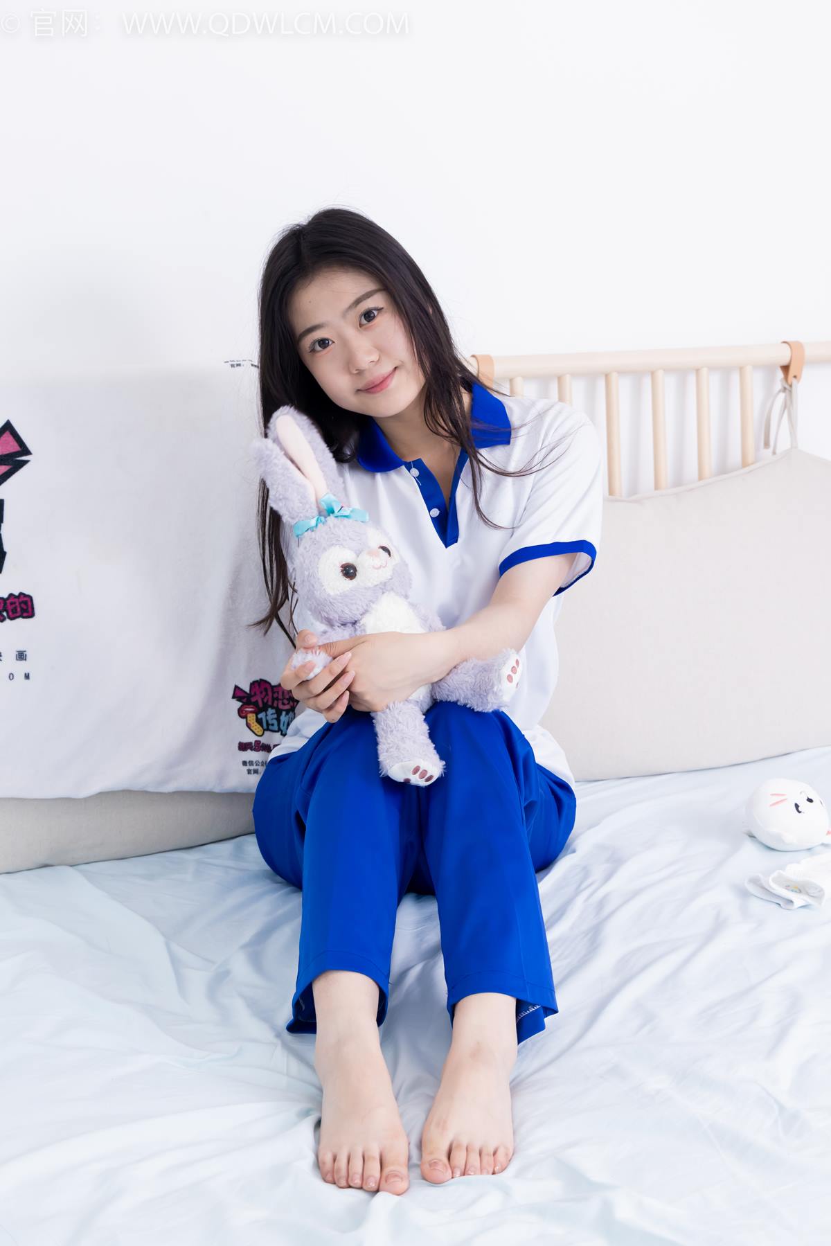 图片[3]-勿恋传媒 NO.2368 芋头-板鞋、白棉袜、裸足[150P/1V/3.60GB]-美图