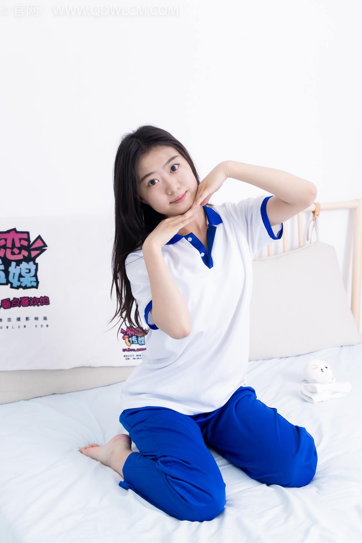 图片[4]-勿恋传媒 NO.2368 芋头-板鞋、白棉袜、裸足[150P/1V/3.60GB]-美图