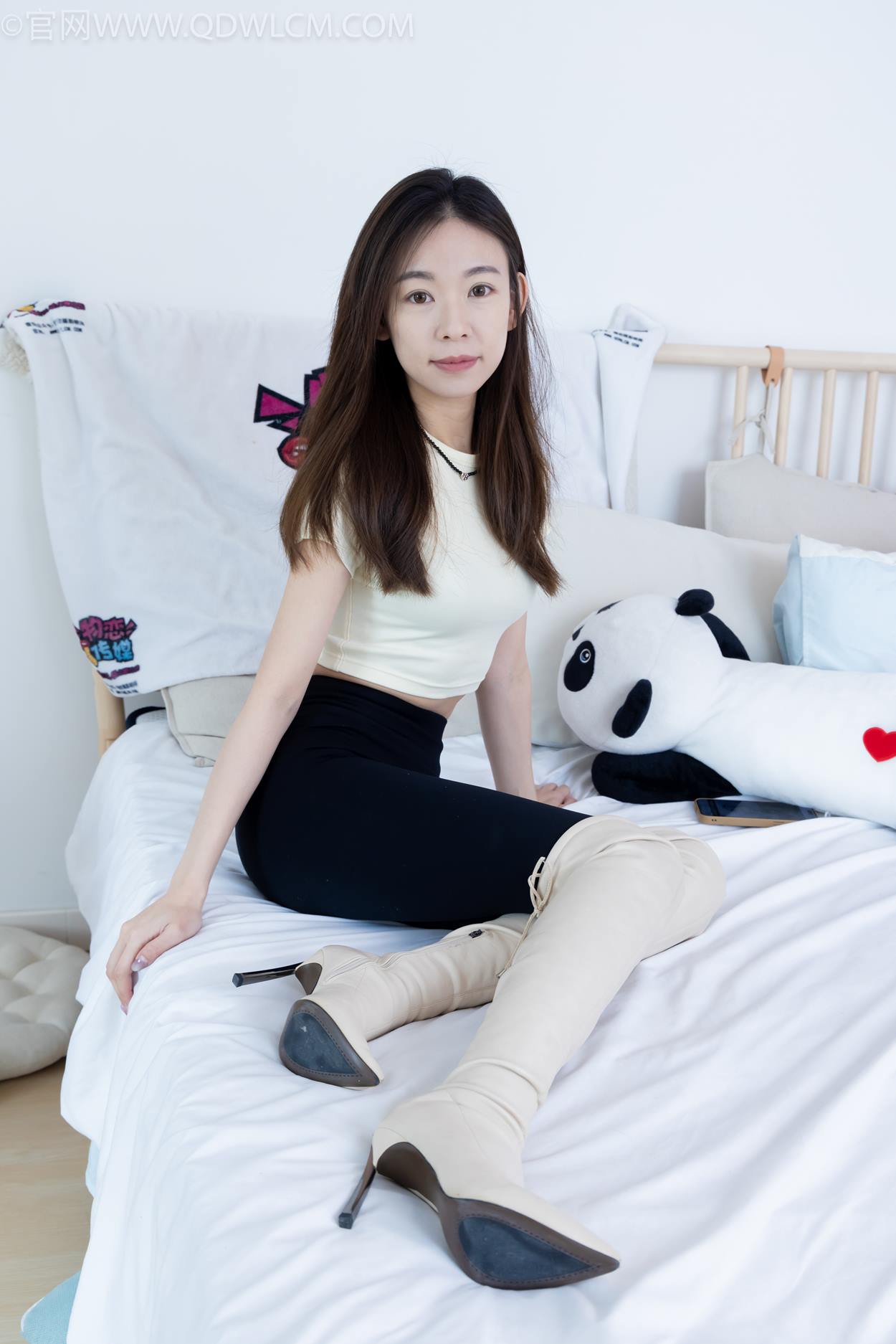 图片[3]-勿恋传媒 NO.2339 婷婷-长靴、白棉袜、裸足[175P/1V/4.28GB]-美图