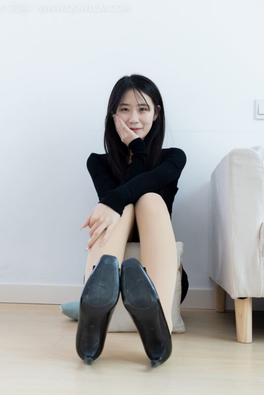 补发 勿恋传媒 NO.2298 菜菜-高跟鞋、厚肉丝、肚子痛揉肚子剧情[160P/1V/3.56GB]-美图