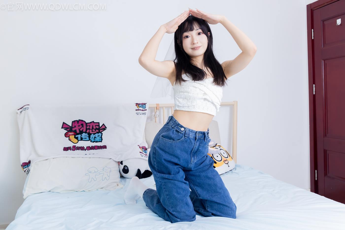 图片[3]-勿恋传媒 NO.2258 嘟嘟-板鞋、白棉袜、裸足[161P/1V/4.24GB]-美图