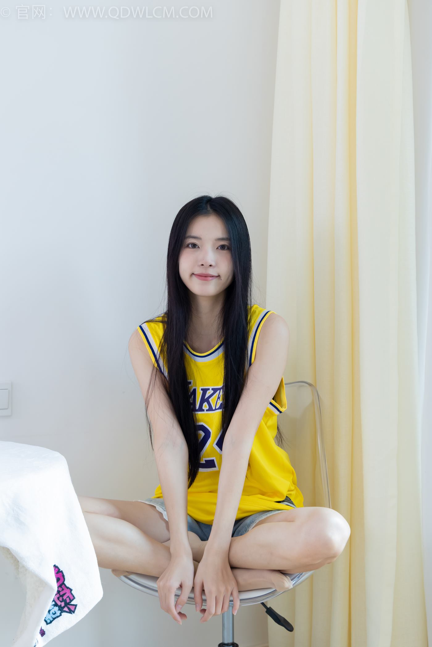 图片[4]-勿恋传媒 NO.2245 茯苓-板鞋、短款薄肉丝、裸足[190P/1V/4.40GB]-美图