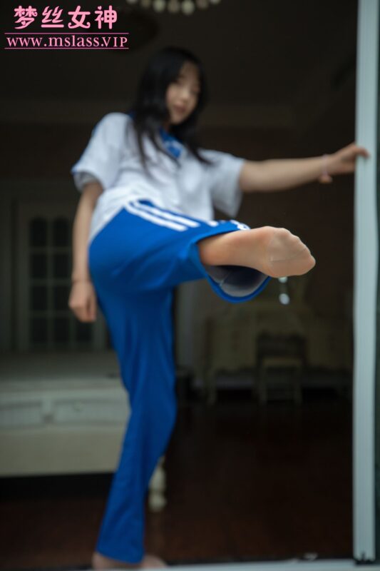 [MSLASS]梦丝女神 灵唯 蓝色校服(全) [114P/1V/1.59GB]-美图