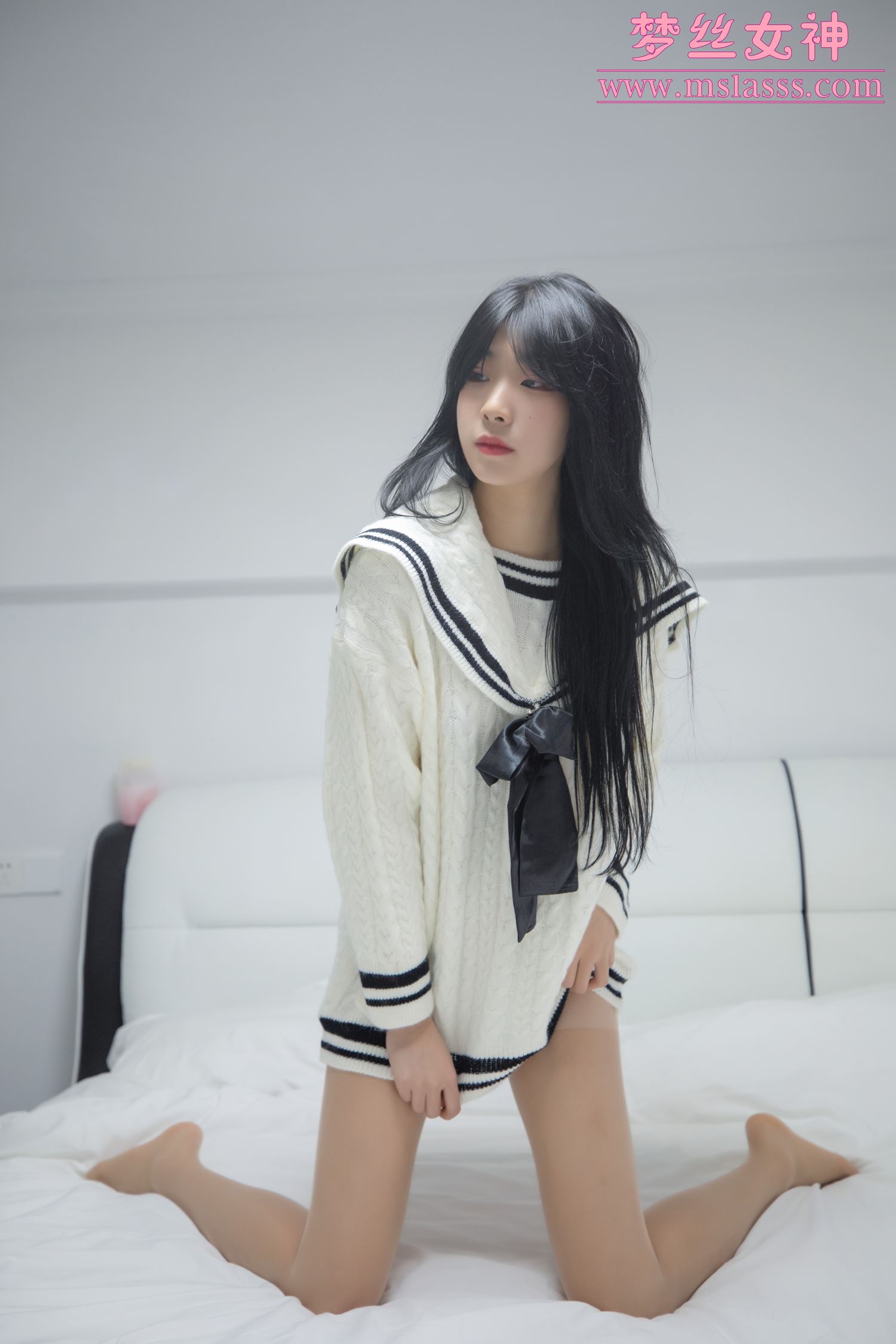 图片[1]-[MSLASS梦丝女神]2021.11.17 白衣大长腿 韩飞儿[27P/141MB]-美图