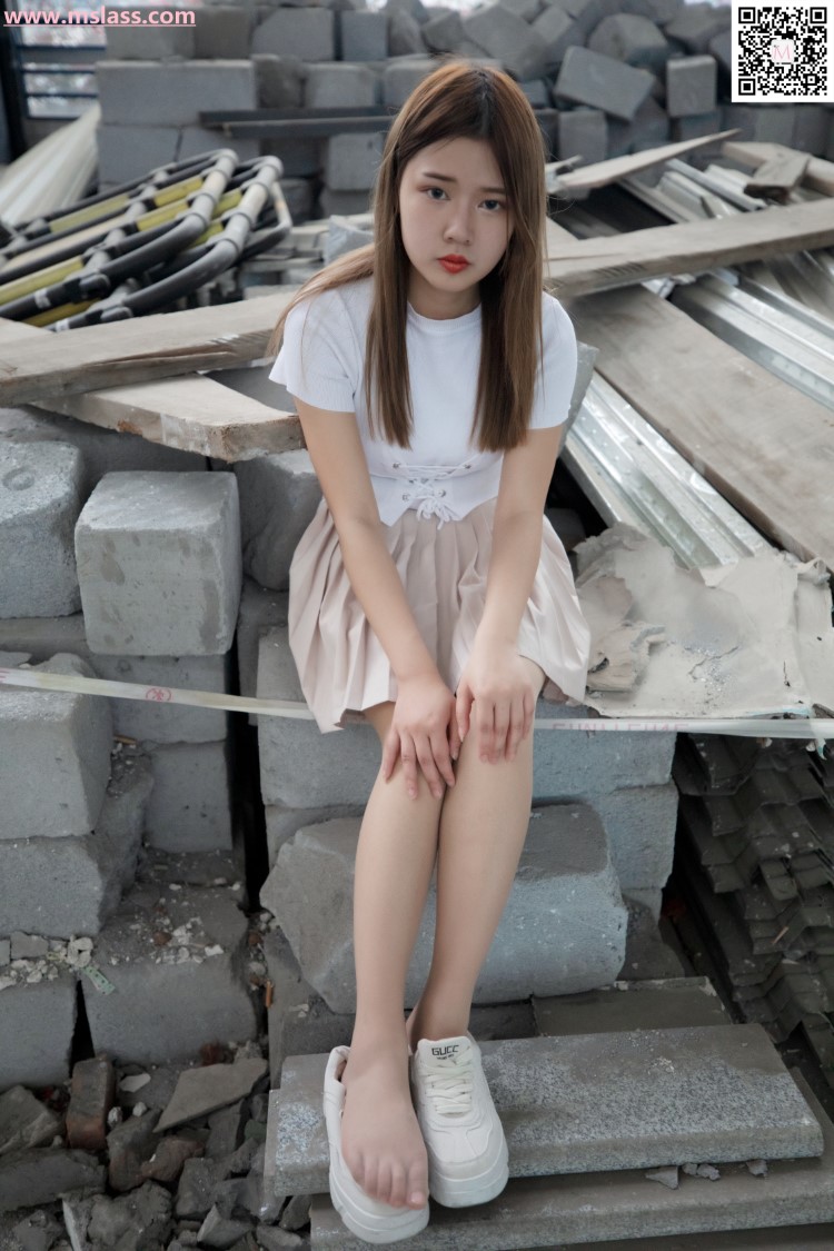 图片[4]-[MSLASS梦丝女神]2019.08.29 废墟的小白鞋 小除夕[53+1P/505M]-美图