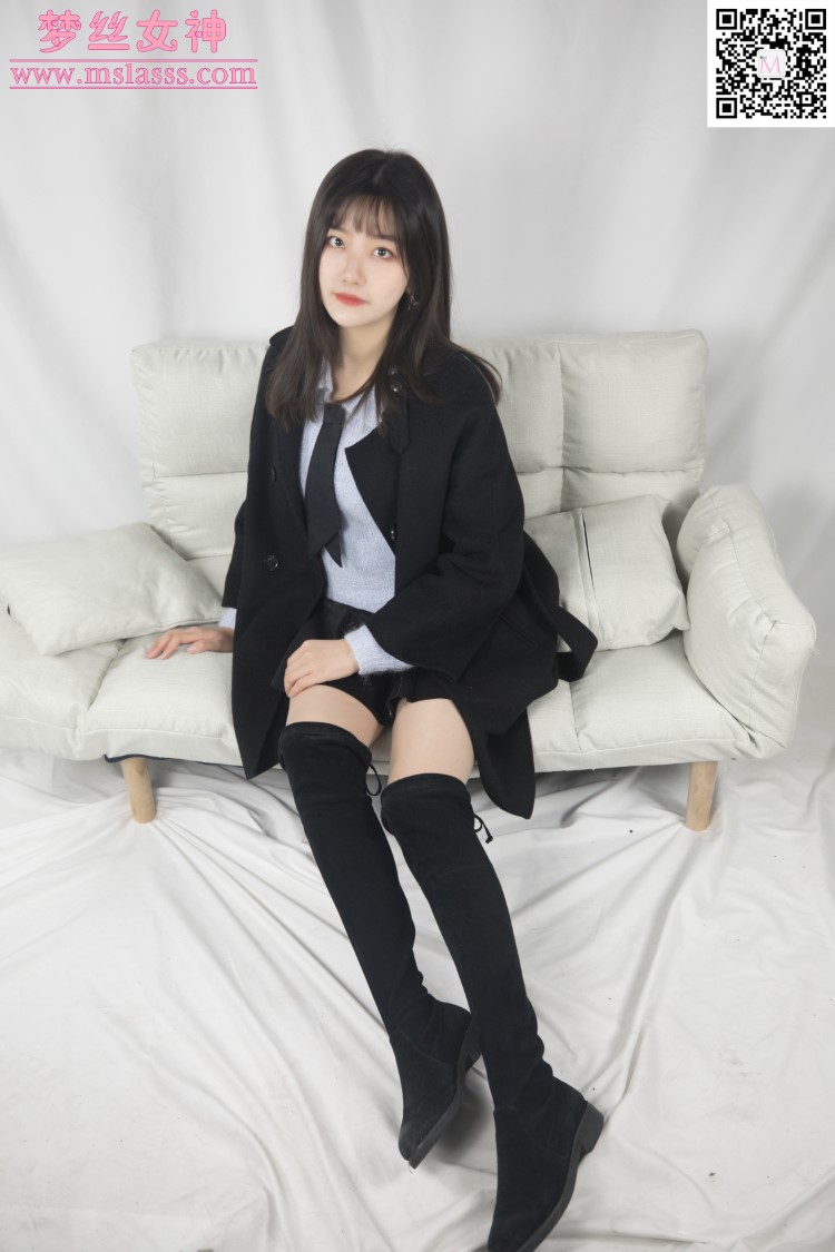 图片[4]-[MSLASS梦丝女神] 2020-01-07 小盐 黑风衣下的肉丝美腿 [61P/1V/0.98GB]-美图