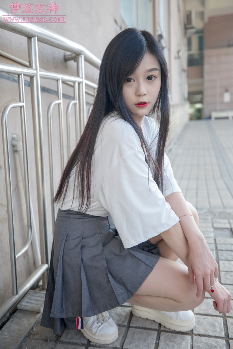 图片[4]-[MSLASS梦丝女神] 2019-06-14 灵灵 甜静的明星脸 [64P/344MB]-美图