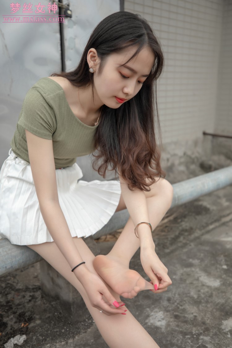 图片[3]-[MSLASS梦丝女神] 2019-06-20 柳儿 侧颜太美的小解解 [77P/1V/1.01G]-美图