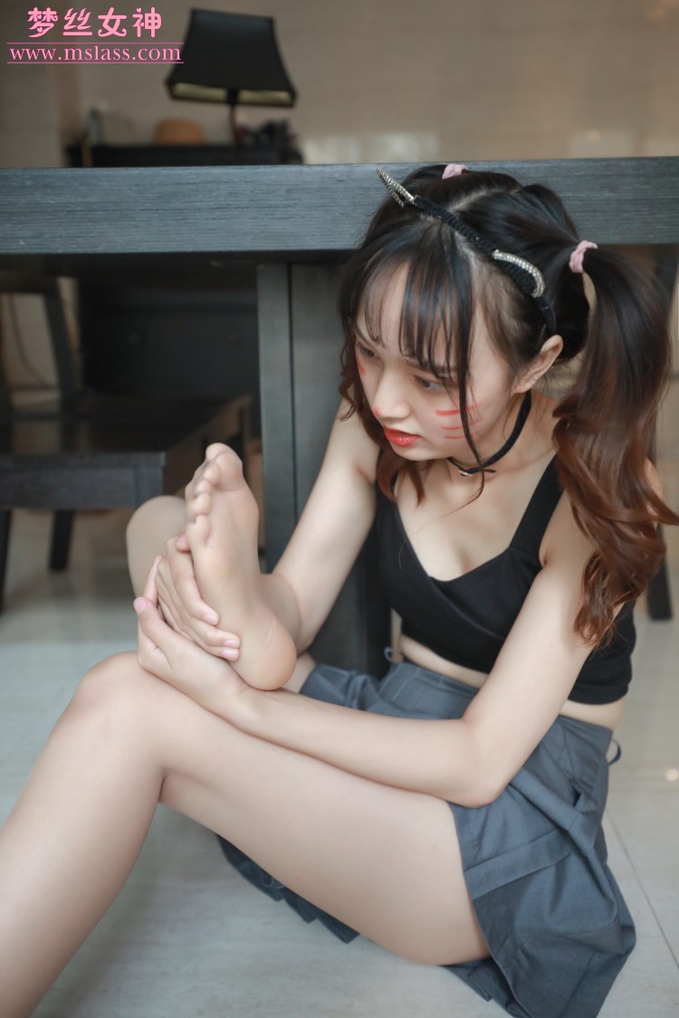 图片[4]-[MSLASS梦丝女神] 2019-07-08 玥玥 解锁家居小淑女 [69P/294MB]-美图