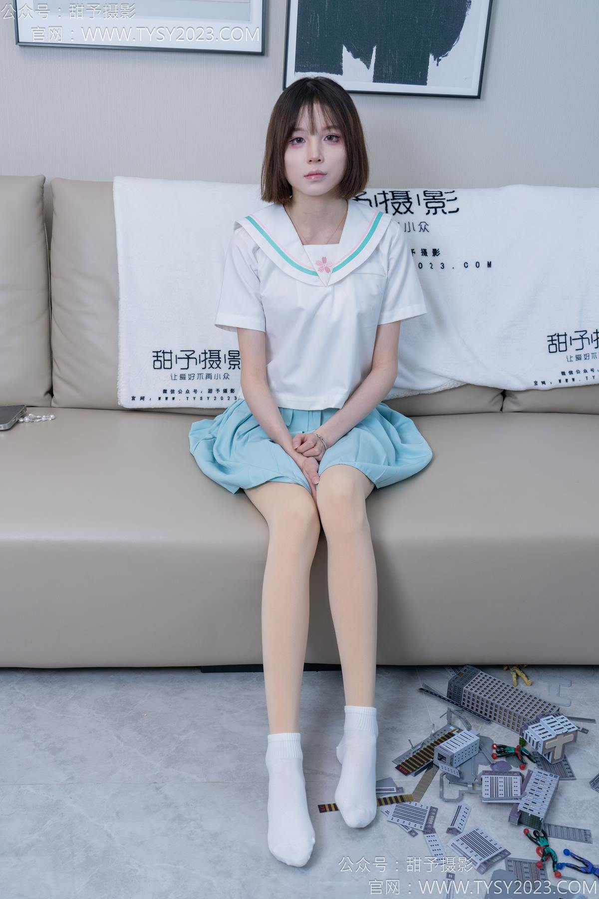 图片[2]-甜予摄影 NO.182 珞珞-板鞋、白棉袜、厚肉丝、小人国剧情[134P/2V/10.5GB]-美图