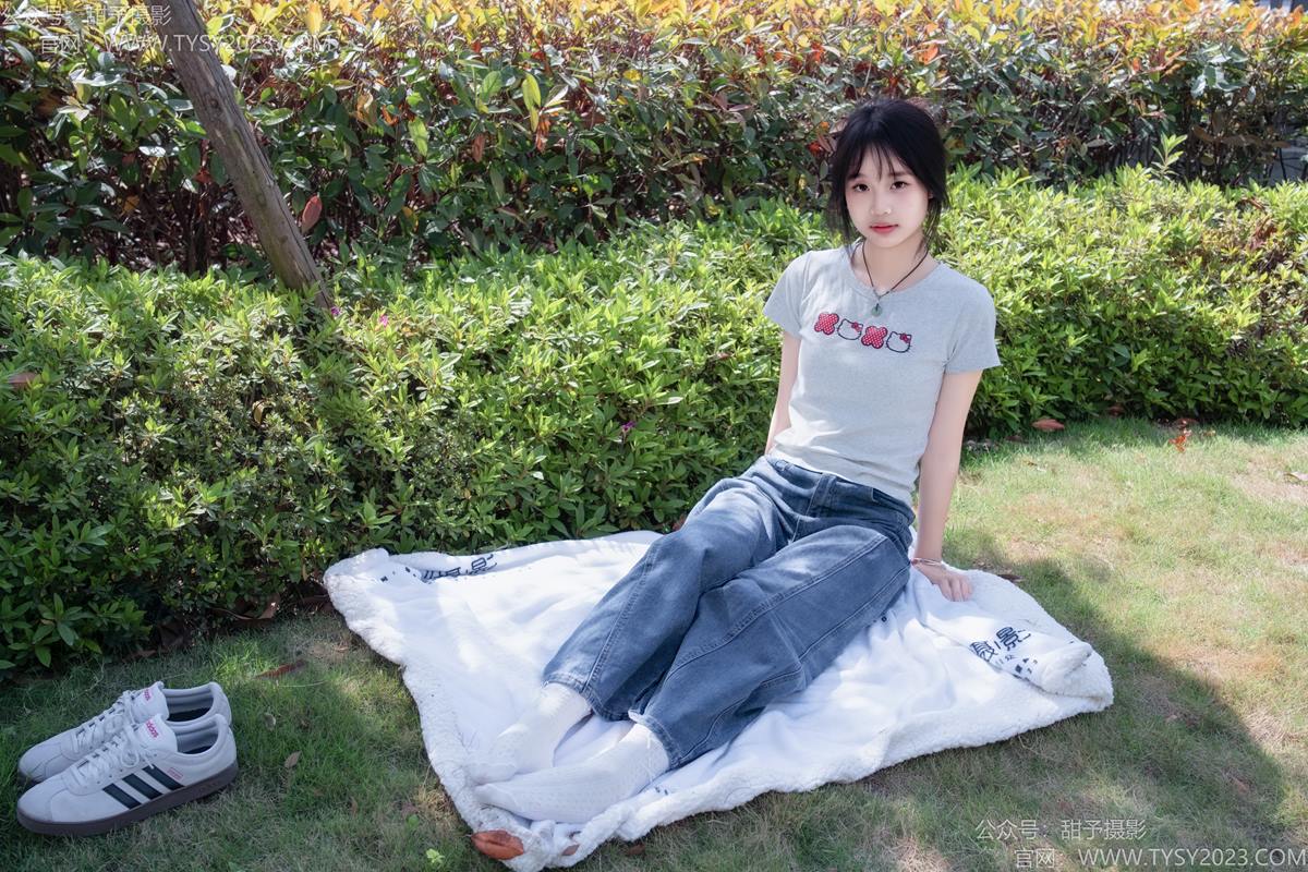 图片[3]-甜予摄影 NO.194 小橙子-板鞋、白棉袜、裸足[130P/2V/9.36GB]-美图