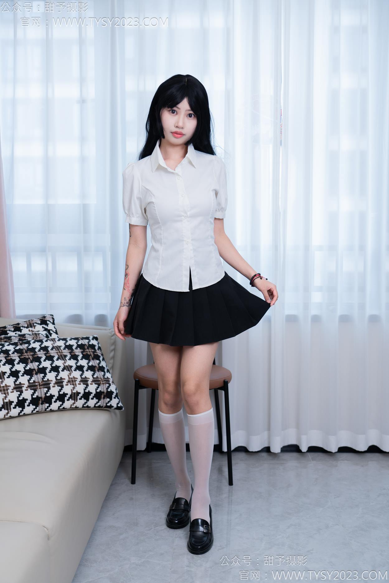 图片[3]-甜予摄影 NO.166 酥酥-皮鞋、半白丝、裸足[127P/1V/9.89GB]-美图