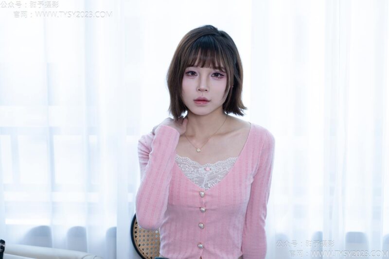 甜予摄影 NO.170 珞珞-板鞋、白棉袜、裸足[130P/2V/9.90GB]-美图