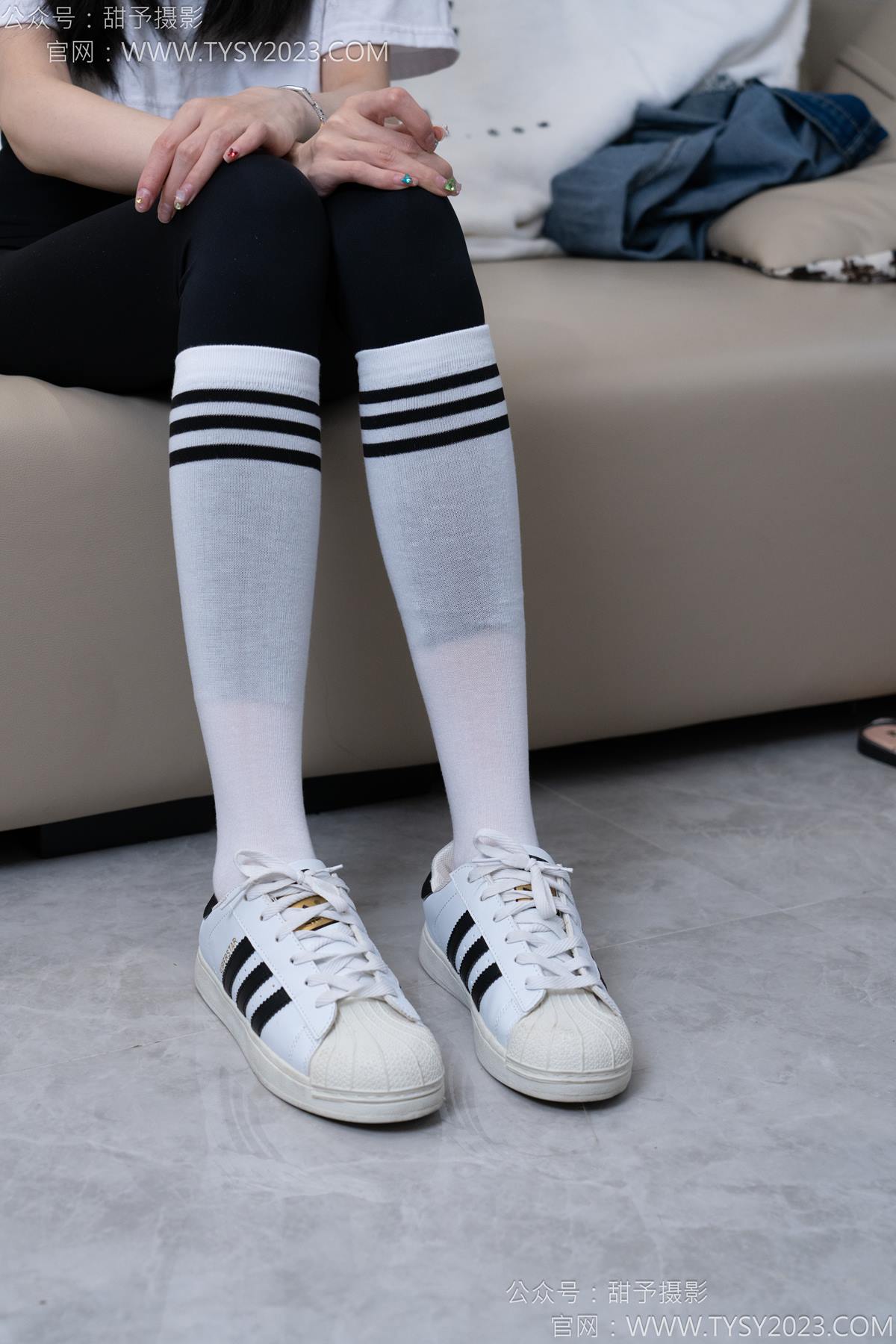 图片[3]-甜予摄影 NO.179 珞珞-高跟鞋、板鞋、人字拖、白棉袜[129P/2V/11.3GB]-美图