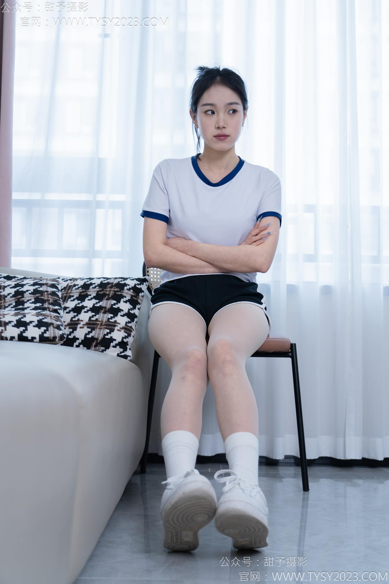 图片[3]-甜予摄影 NO.152 咻咻-板鞋、白棉袜、薄肉丝[130P/2V/9.75GB]-美图