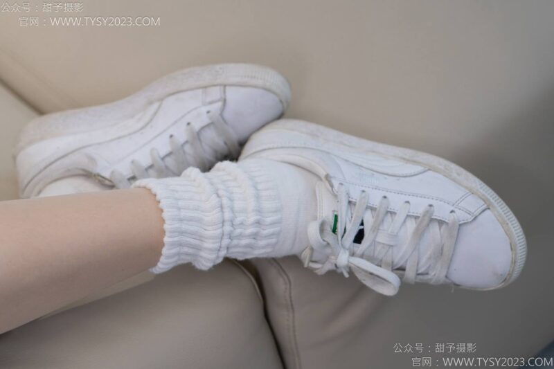 甜予摄影 NO.137 澜澜-板鞋、白棉袜、薄肉丝[140P/2V/10.1GB]-美图