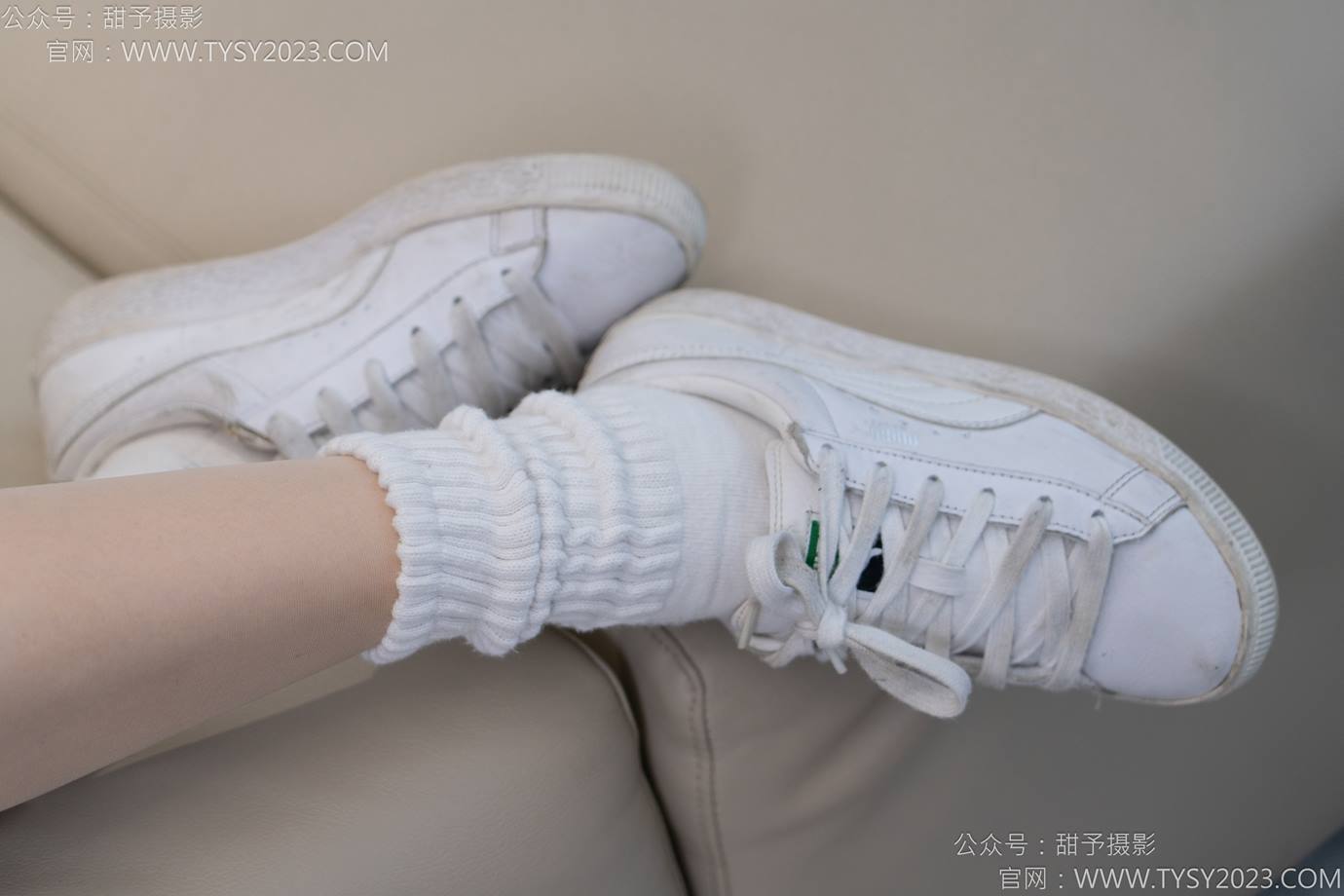 图片[1]-甜予摄影 NO.137 澜澜-板鞋、白棉袜、薄肉丝[140P/2V/10.1GB]-美图