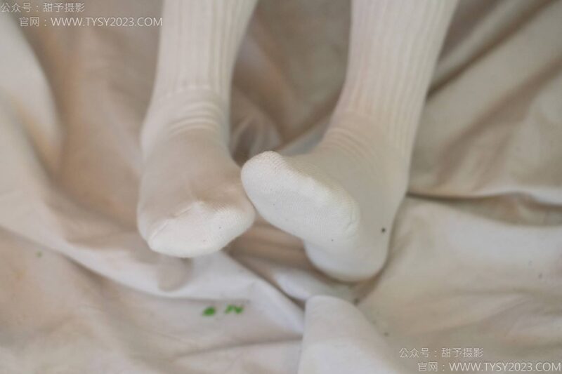 甜予摄影 NO.139 澜澜-皮鞋、白棉袜、裸足[116P/1V/9.97GB]-美图