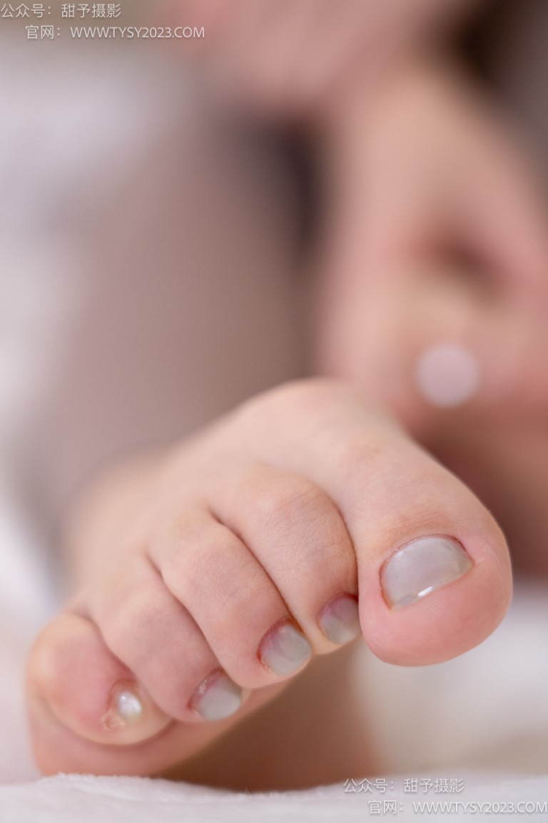 图片[2]-甜予摄影 NO.084期：小粥-瑜伽裤、板鞋、白棉袜、裸足（完整版）[136P/2V/10.33GB]-美图